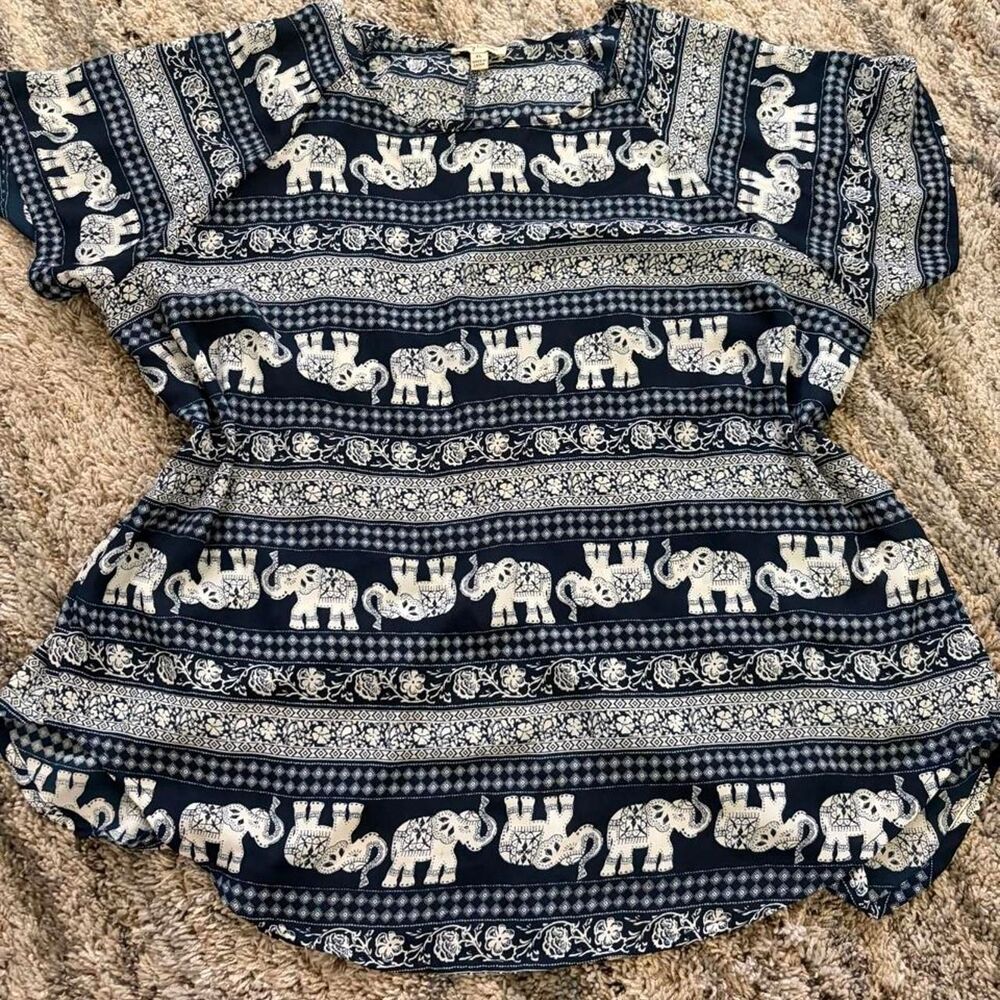 Lily-white Women's Blue and Navy Blouse